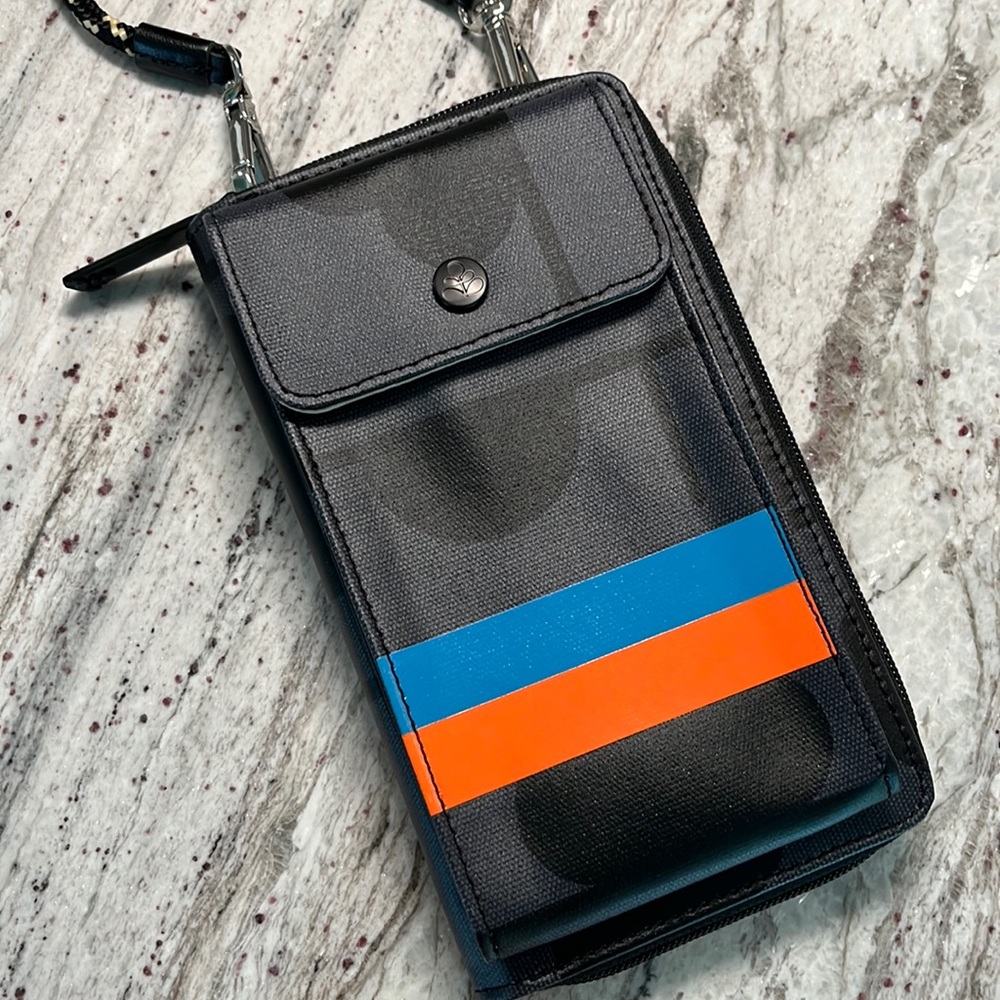 Orla Kiely Keeper Phone Case/Wallet Bag